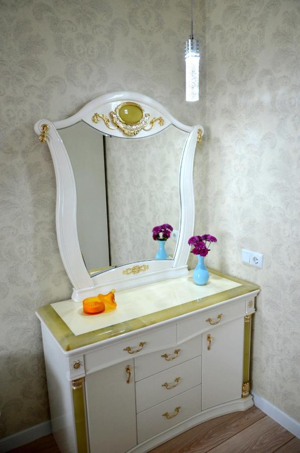 30 Pearl On Saharova Street * Liski (Odesa District, Odesa)